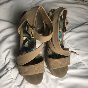 Qupid wedges, worn once for a party.